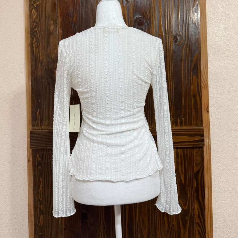 Frankie & Skylarr White Long Sleeve Lace Top Tie Front Romantic - Picture 2 of 6